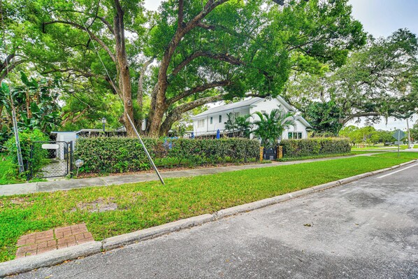 Apartment (0 Bedroom) | Interior - Peaceful Studio Near Golf Course in Clearwater! (Clearwater)