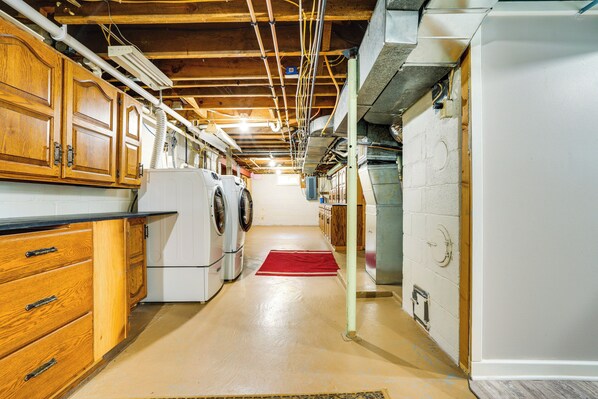 House (3 Bedrooms) | Interior - Waterfront Lake Wissota Retreat: Dock & Deck! (Chippewa Falls)