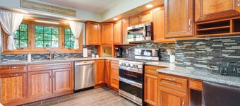 Waterfront Lake Wissota Retreat: Dock & Deck!