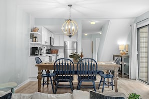 Interior - Lovely 4BR Villa w/ 6-Seat GOLF CART, Balcony, Patio! Near Beach, Pool, Wharf (Miramar Beach)