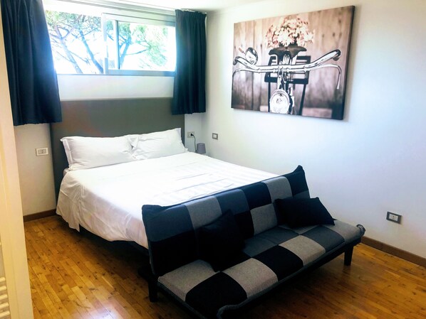 1 camera, ferro/asse da stiro, Wi-Fi gratuito, lenzuola