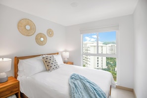 3 室のベッドルーム、アイロン / アイロン台、WiFi、ベッドシーツ