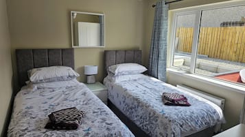 3 bedrooms, iron/ironing board, travel crib, free WiFi
