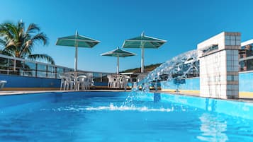 Piscina externa