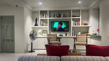 Luxury Villa | Egyptian cotton sheets, premium bedding, down comforters