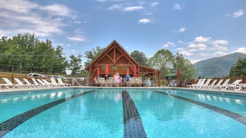 Stuga - 5 sovrum | Pool