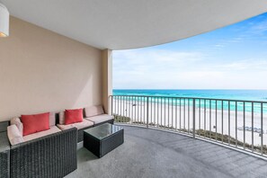 Property grounds - 🏖️Beachfront with Gorgeous Gulf Views-Twin Palms 603🏖️ (Panama City Beach)