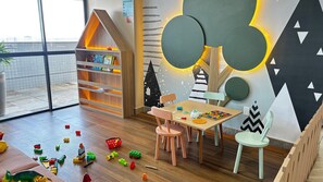 Children’s area - Flats no Beach Class Residence por Yolo  (Recife)