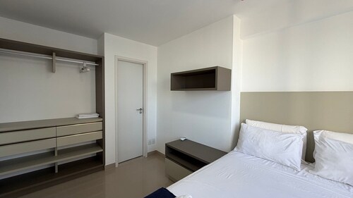 Flats no Beach Class Residence por Yolo 