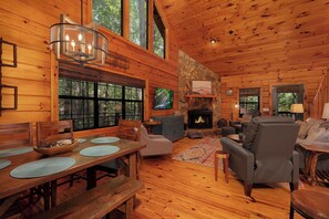 Smart-TV, peis og fotballspill