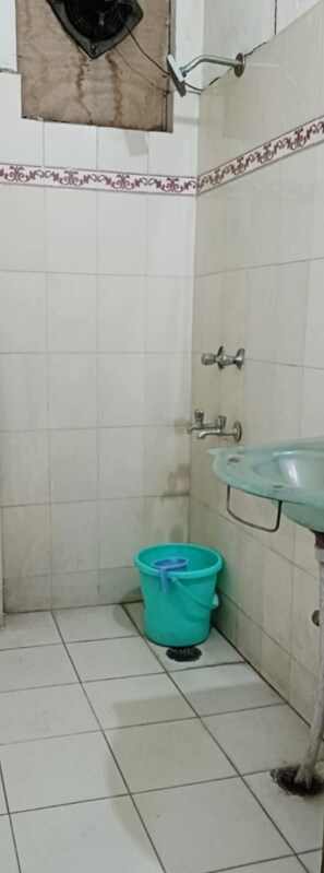 Dusche, Regendusche, Handtücher, Seife