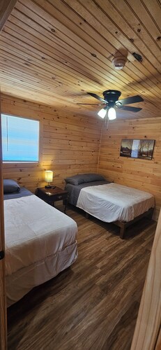 Cottontail Farmhouse HMT Trails