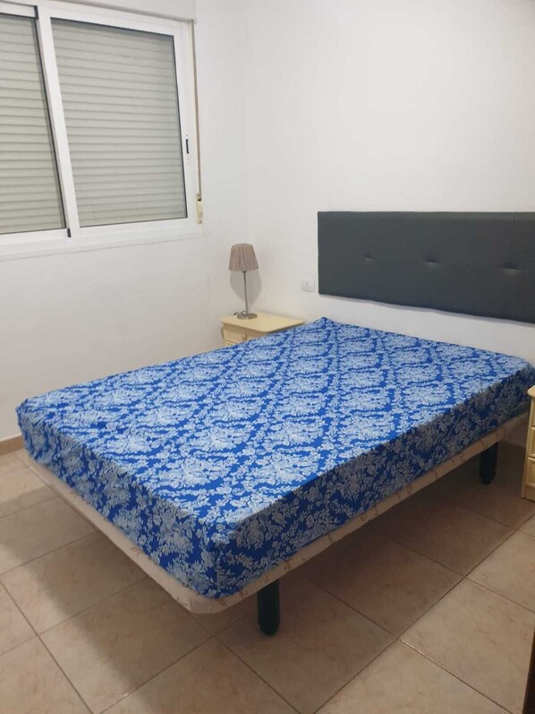 4 habitaciones, wifi gratis y ropa de cama 