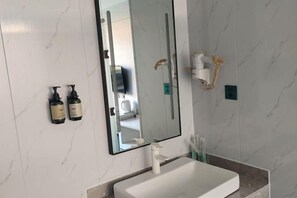 Room - Yanggu Jinxi Business Hotel (Yanggu)