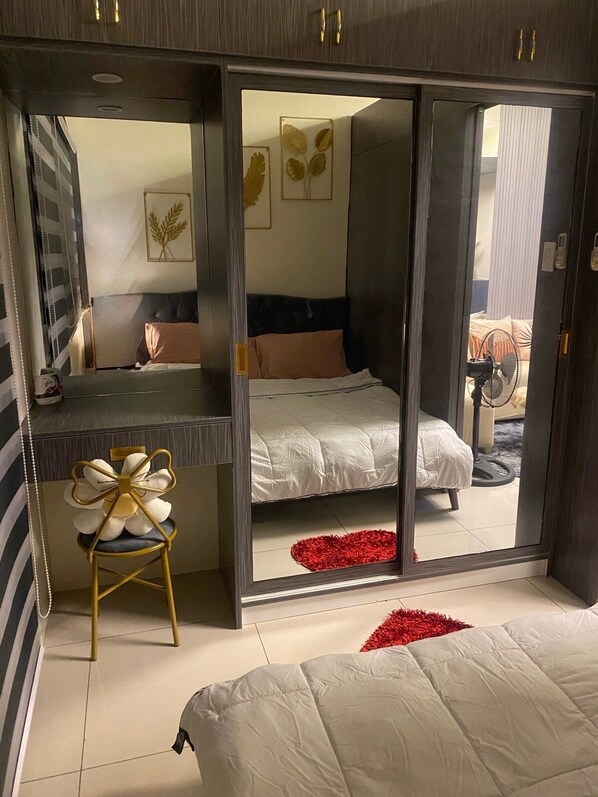 1 bedroom, free WiFi, bed sheets
