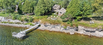Downtown Baileys Harbor Waterfront: Limestone Edge