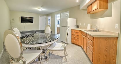 Windsor 5 beds 3 baths minutes from the Battery Plant