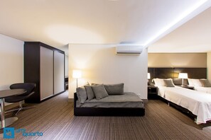 1 bedroom, internet, bed sheets