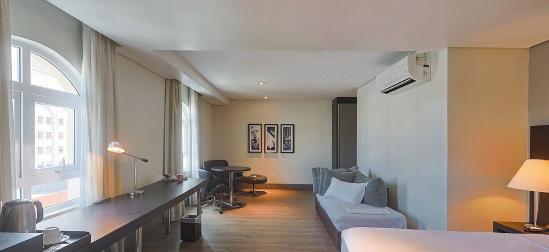 1 quarto, acesso à internet, roupa de cama