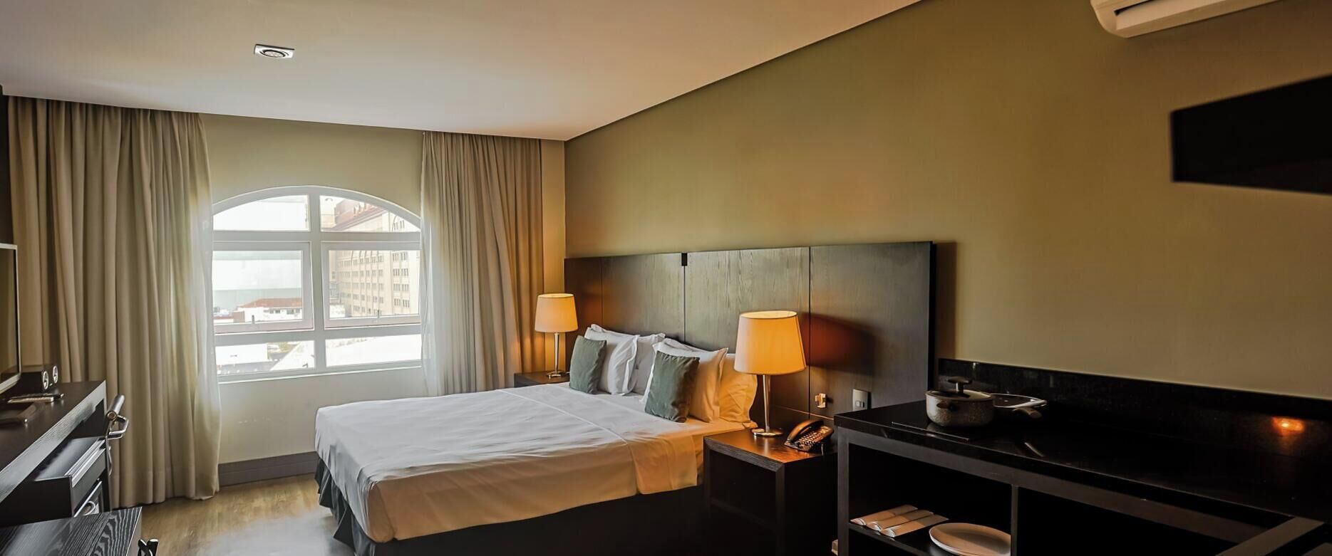 1 quarto, escrivaninha, Wi-Fi, roupa de cama