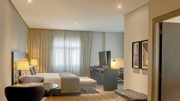 1 bedroom, internet, bed sheets