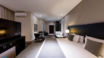 1 quarto, acesso à internet, roupa de cama