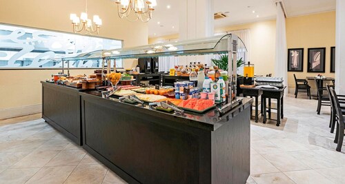 Suite Family by ¼ UmQuarto 8-PR.