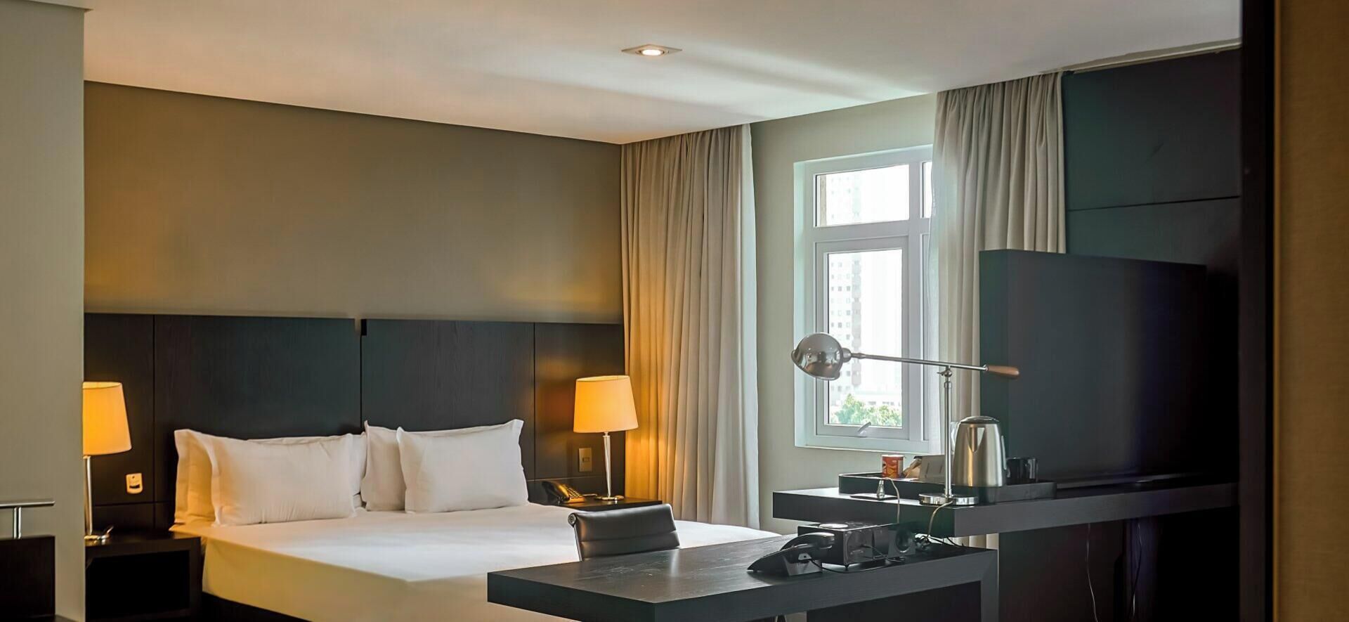 1 quarto, acesso à internet, roupa de cama