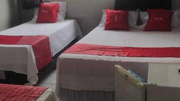 Basic Triple Room | Free WiFi