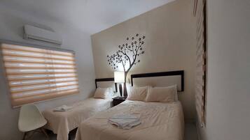 7 dormitorios, tabla de planchar con plancha, wifi y ropa de cama