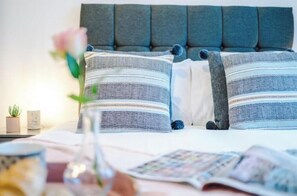 2 Schlafzimmer, Bügeleisen/Bügelbrett, Bettwäsche