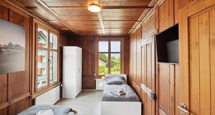 FENUS Apartment Mountain View | Parking | Kitchen