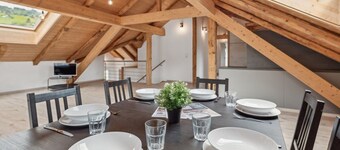 FENUS Mountain View Vacation | Parking | Kitchen