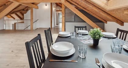 FENUS Mountain View Vacation | Parking | Kitchen