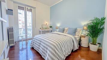 1 chambre, fer et planche à repasser, Wi-Fi gratuit, draps fournis