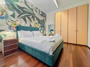 1 camera, Wi-Fi gratuito, lenzuola