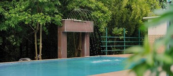 New Cheetal Resort Madhai