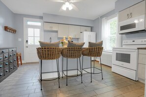 Fridge, microwave, oven, dishwasher