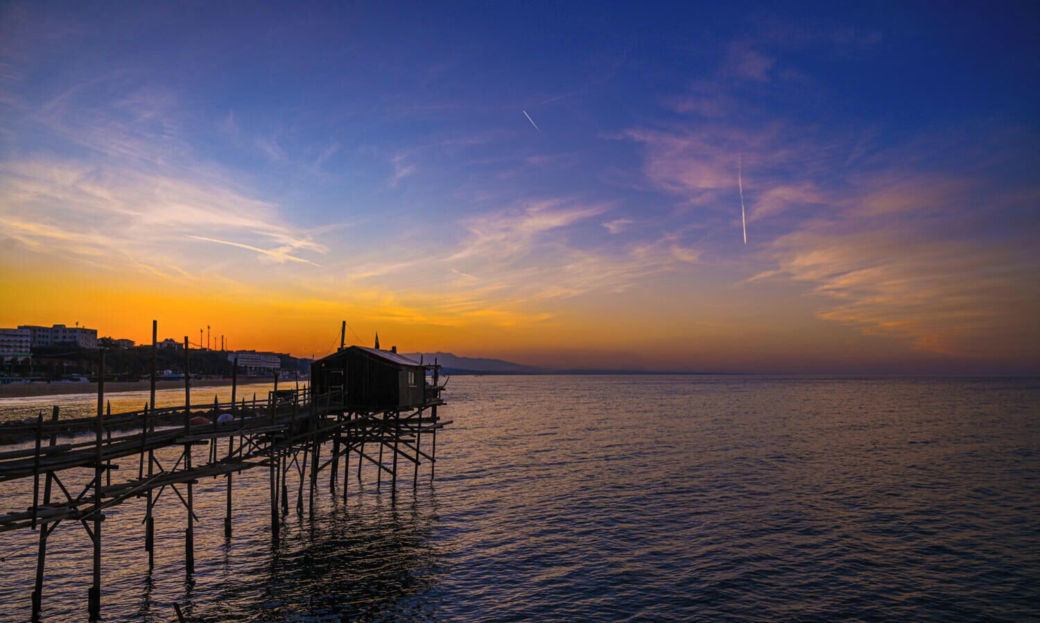 Private beach nearby, white sand, beach shuttle