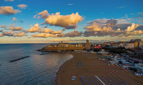 Suebi Central - Deluxe Rooms & Family Suites