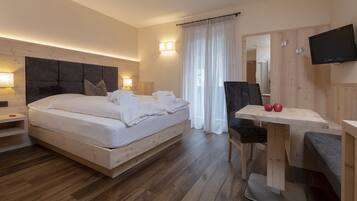 Coffres-forts dans les chambres, Wi-Fi gratuit, draps fournis