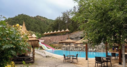 Cam Thermal Resort Spa Convention Center