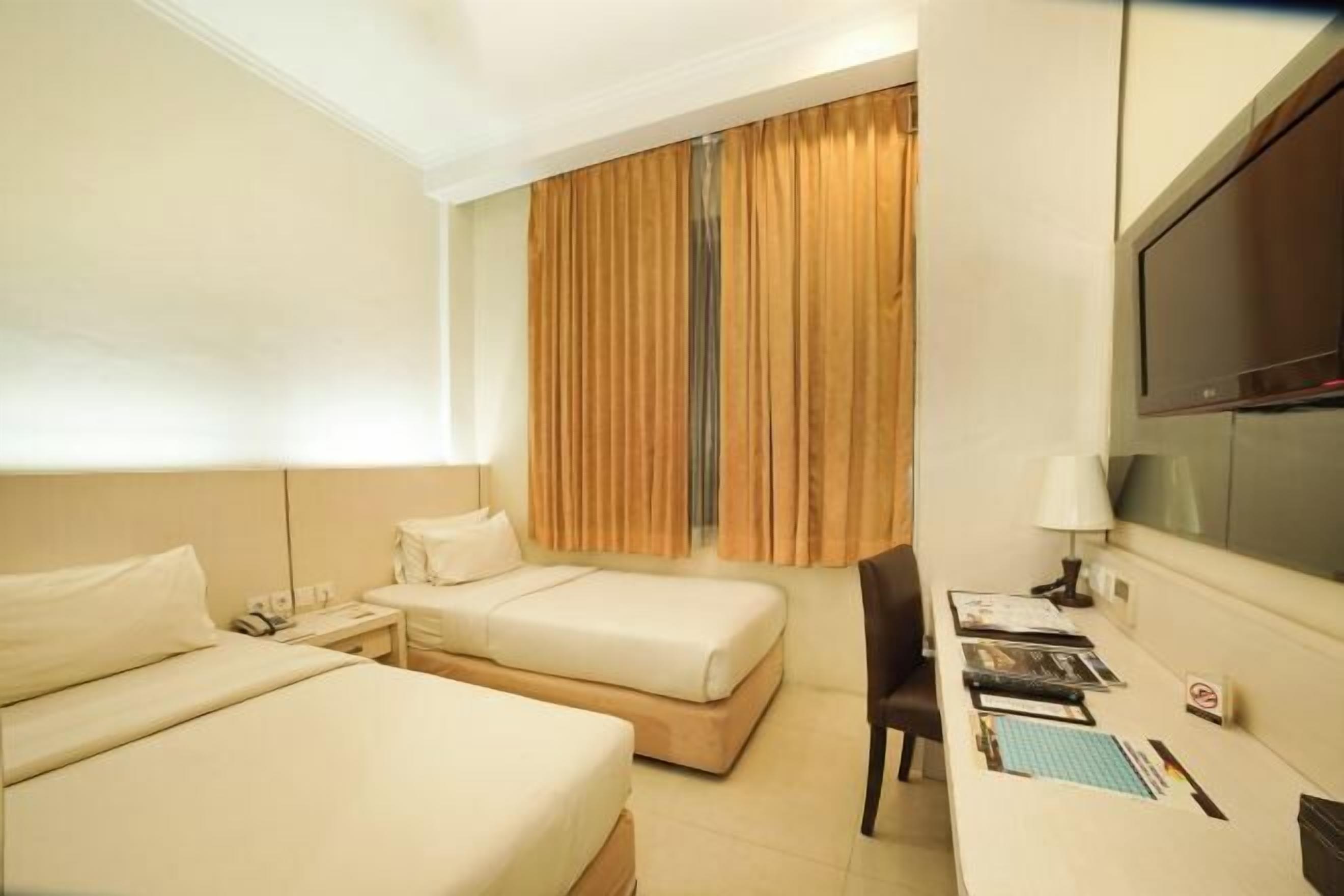 Minibar, caja de seguridad en la habitación, escritorio y wifi gratis 