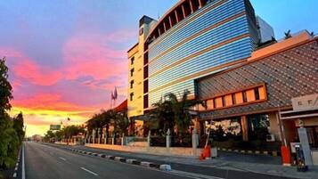 Front of property – evening/night