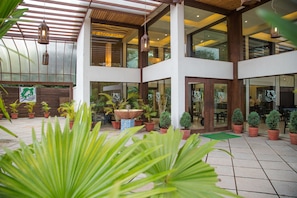 Entrada de la propiedad