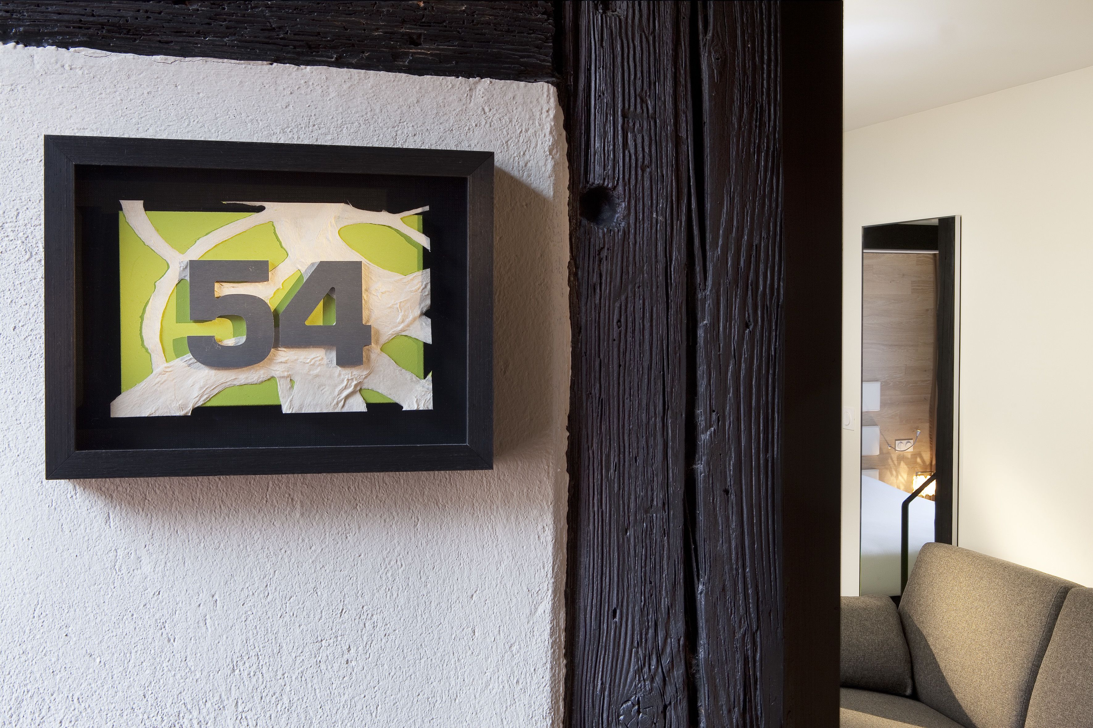 suite | premium bedding, minibar, in-room safe, desk