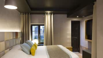 Deluxe Room | Premium bedding, minibar, in-room safe, desk