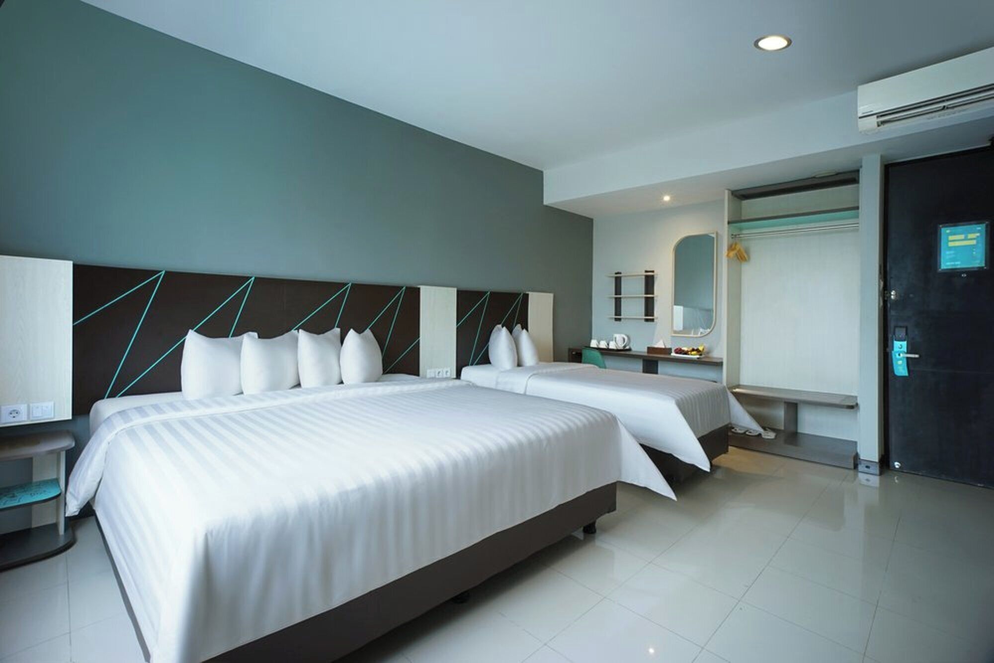 Coffres-forts dans les chambres, bureau, chambres insonorisées