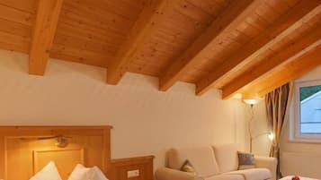 Doppia Comfort, balcone (Alto Adige) | Area soggiorno | TV a schermo piatto