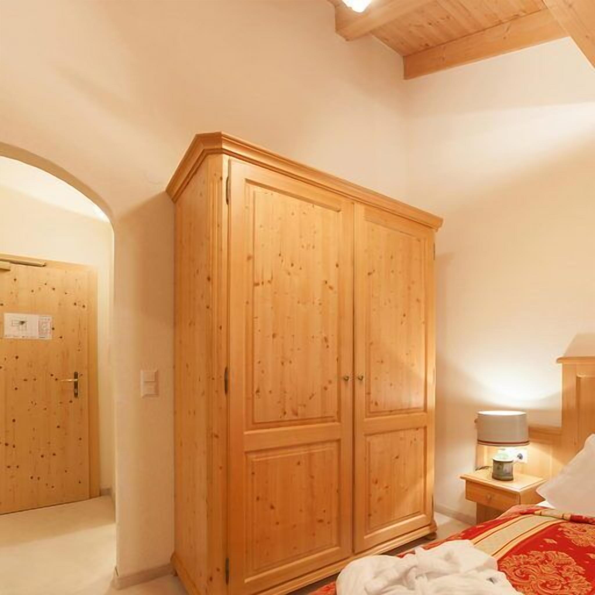 standard double room, balcony (mutzkopf) | 1 bedroom, minibar, in-room safe, desk